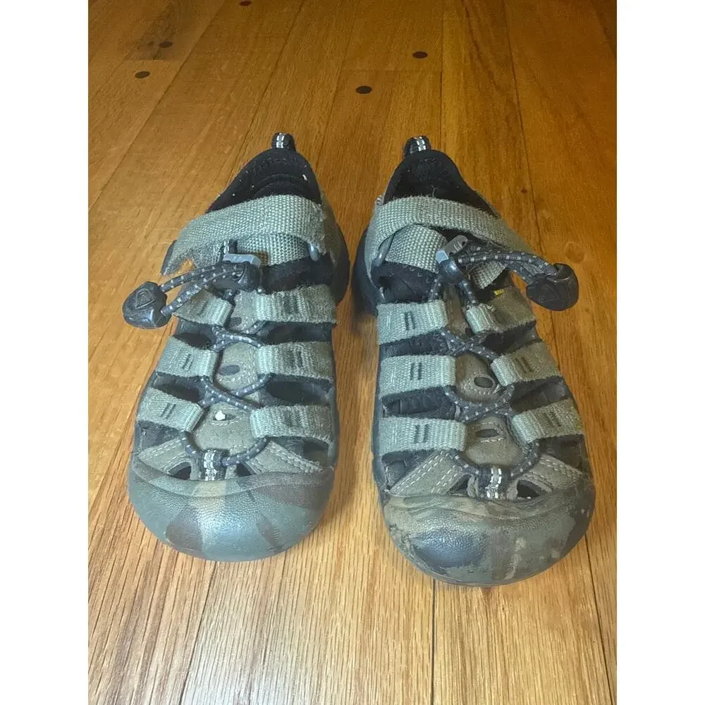 Keen Toddler Sandals Size 11 Kids Outdoor Water Hiking Shoes Excellent Condition